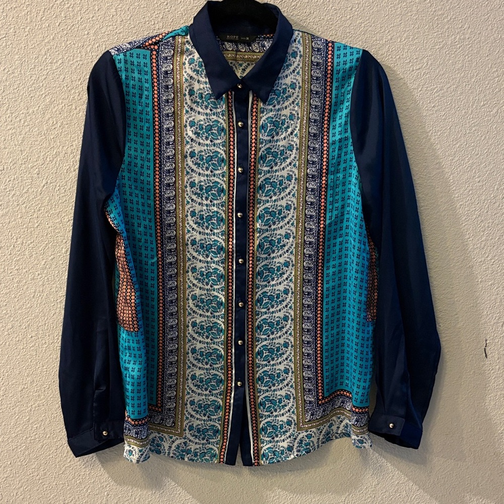 Women’s Navy & Teal Printed Button-Front Blouse